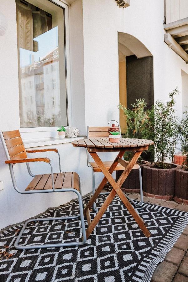 Gemuetliche Fewo Mit Balkon Λειψία Εξωτερικό φωτογραφία